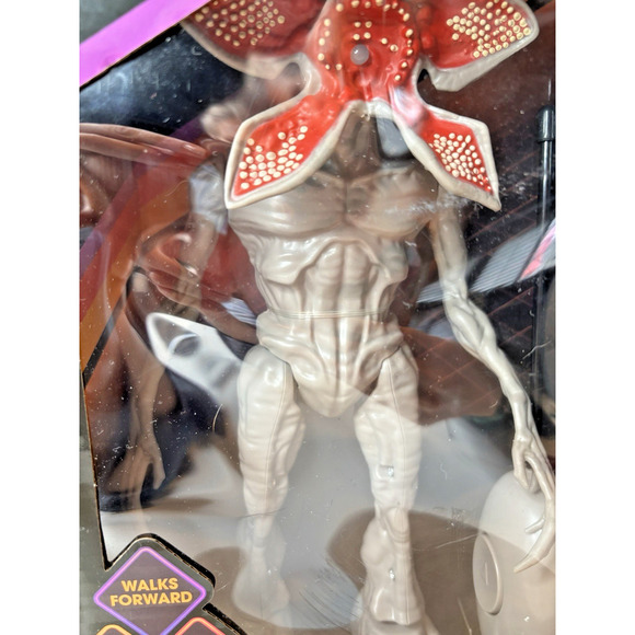 Stranger Things "Demogorgon" Remote Control Toy Figure w/ LED Light Up Mouth NEW - Picture 5 of 6